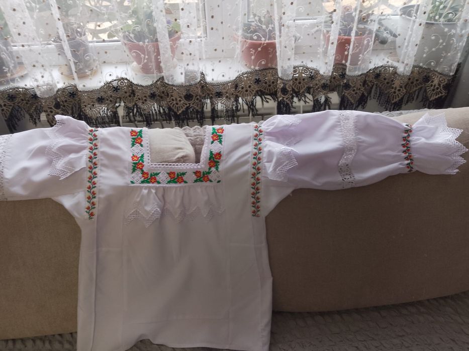 Ie costum national maramures