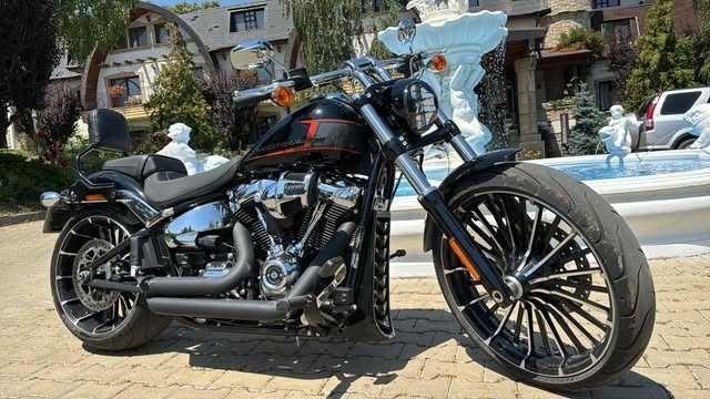 Harley-Davidson Softail Breakout FXSB, TVA inclus, nedeductibil