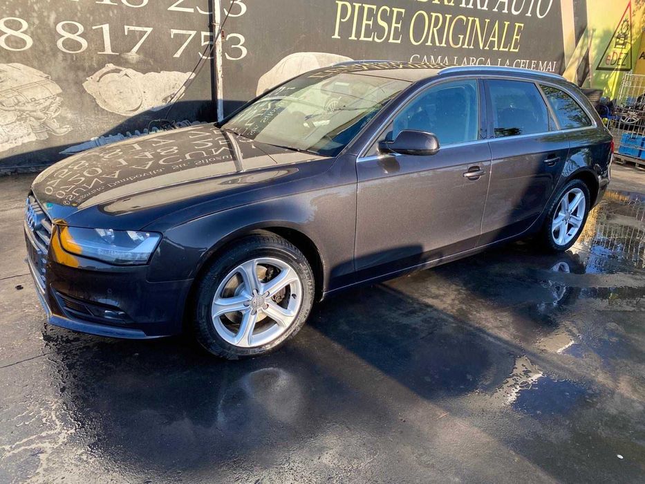 dezmembrez audi a4 b8.5 break cod motor CJCA/usa fata a4 b8.5/far a4