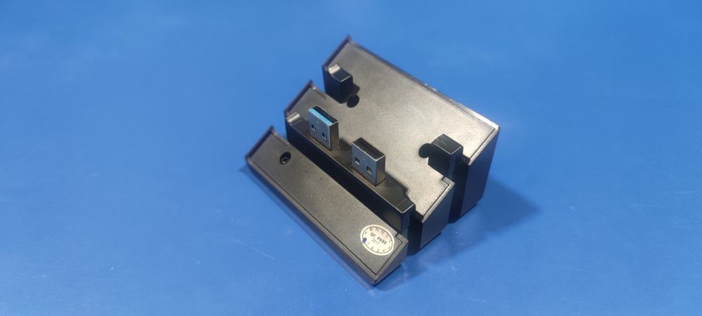 Разветвитель DOBE Для PS4 Pro USB HUB (TP4-832)