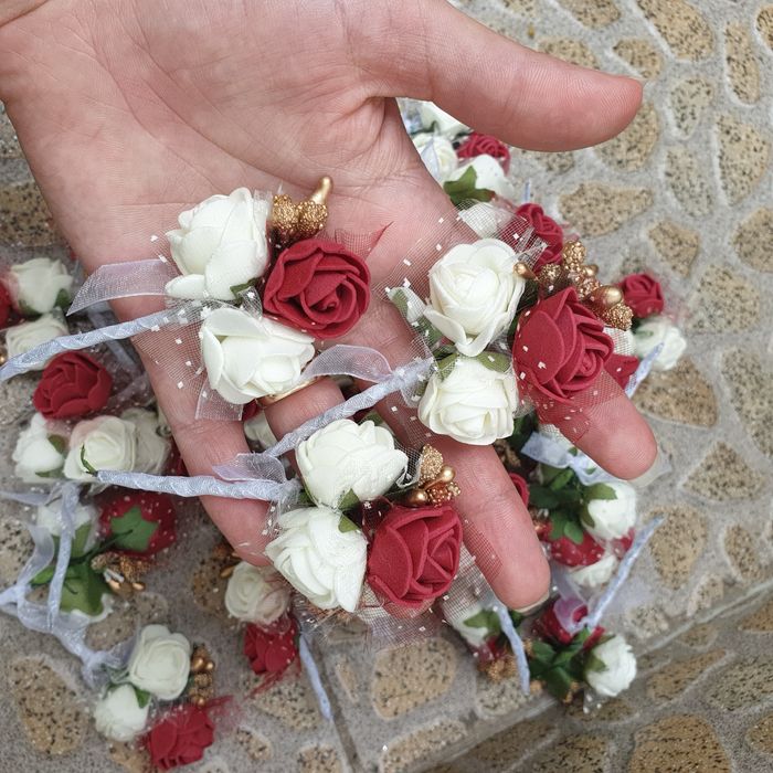 Сватбени бутониери