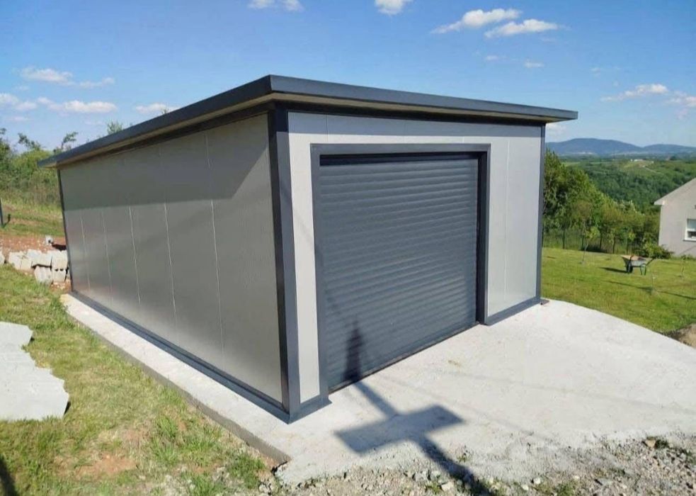 Vând garaje din panouri sandwich sau magazine