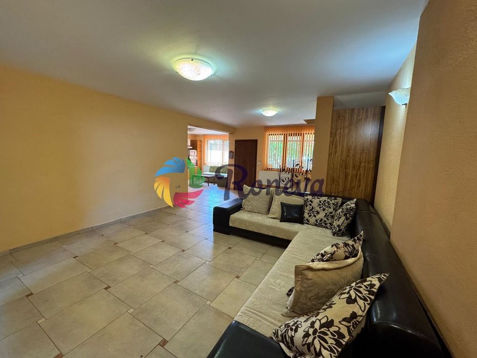 Къща в Варна, област-с.Кичево площ 240 цена 300000