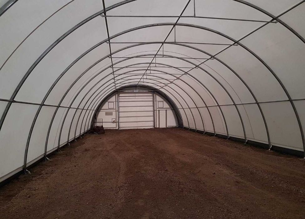Hala 9.14 x 26 m semirotund tip cort 9x26 . 237 mp