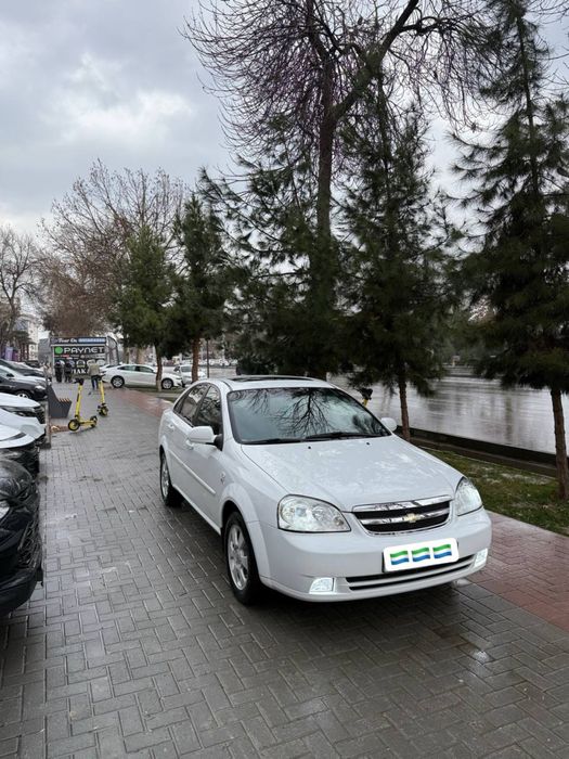 Lacetti 2013 1.6 avtamat