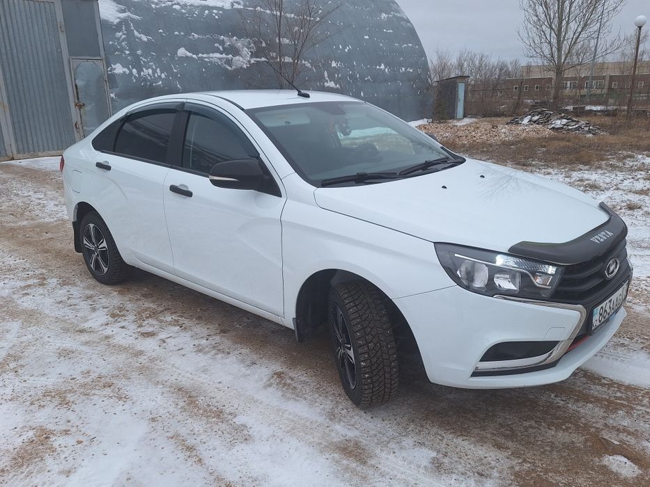 Продам ладу весту