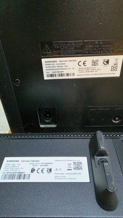Soundbar Samsung HW-Q60R, саундбар