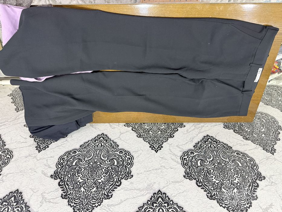 Брюки ZARA  б/у размеры M-L