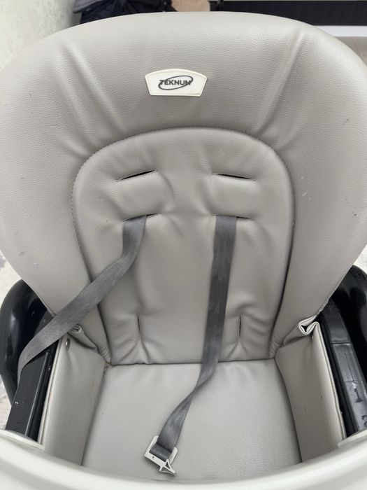 Продам стульчик для ребенка