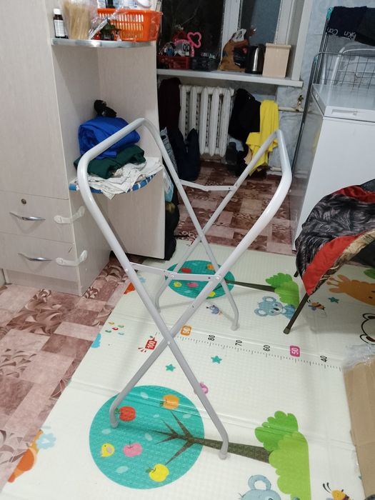 Детская поставка для ванны