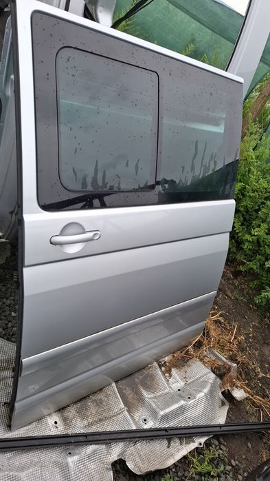 Vand usa culisanta Stg Volkswagen T5