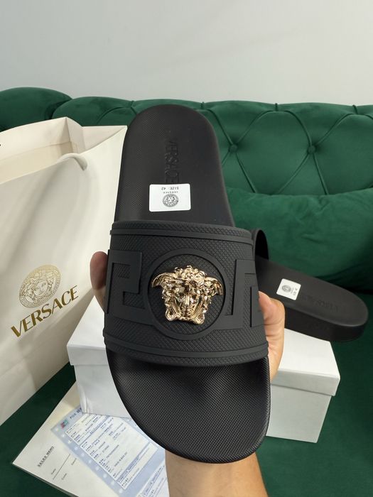 Papuci slapi Versace Premium colectie noua vara 2026