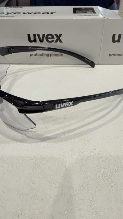 Спортни очила - Uvex