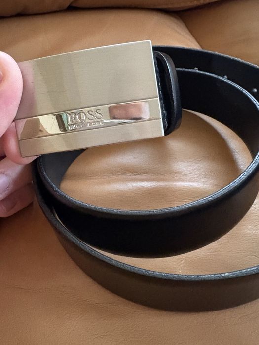 Мъжки колан на Hugo Boss