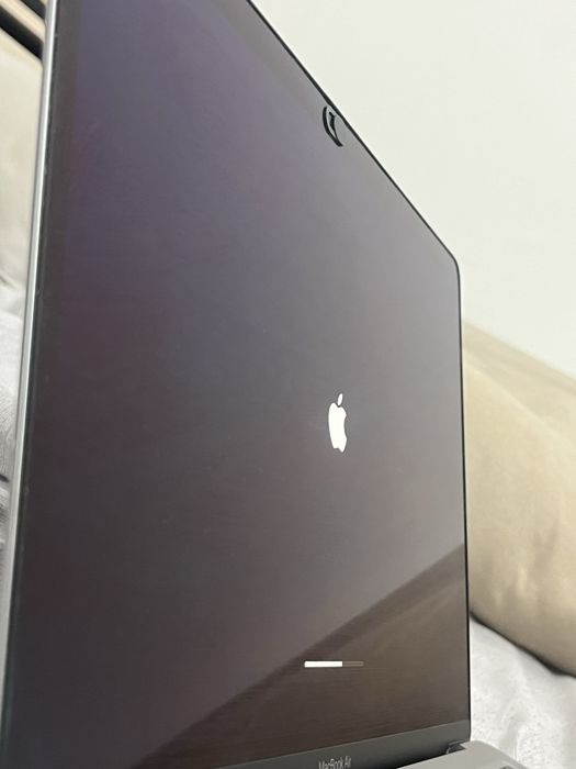 Macbook Air 13 2020 A2179 (на части)