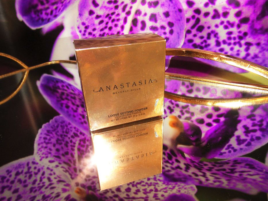 Anastasia Beverly Hills - Маркова Фиксираща пудра