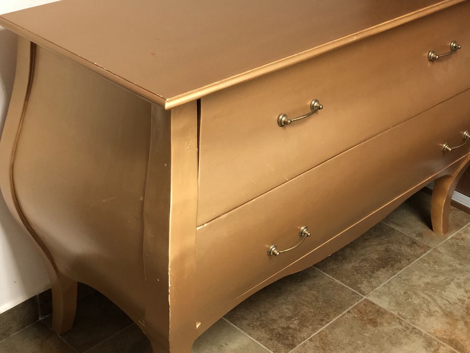 Comodă stil clasic – Auriu satinat – 2 sertare – Design elegant