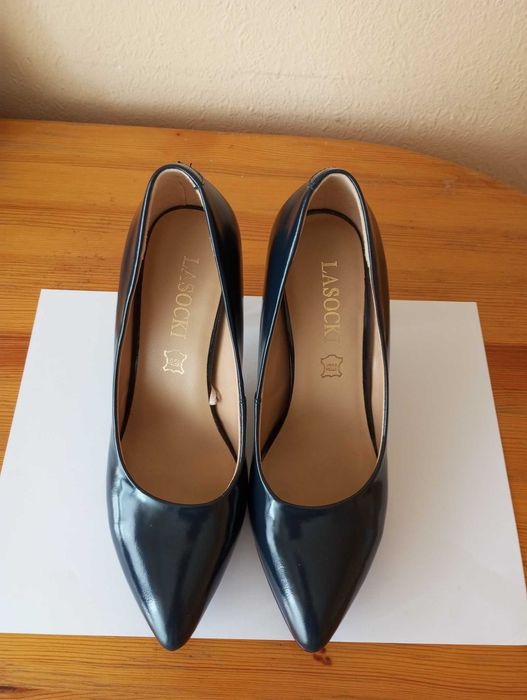 Елегантни обувки Lasocki, N 35