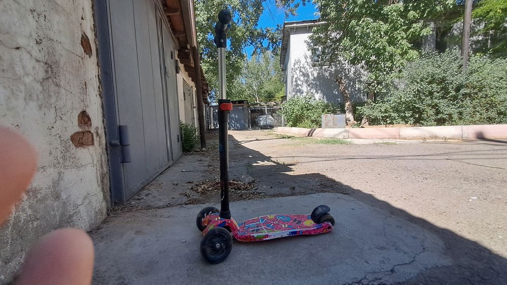 Продам детские самокаты