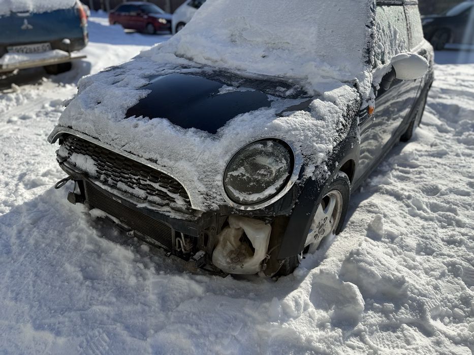 Продам фару левую на Мини купер