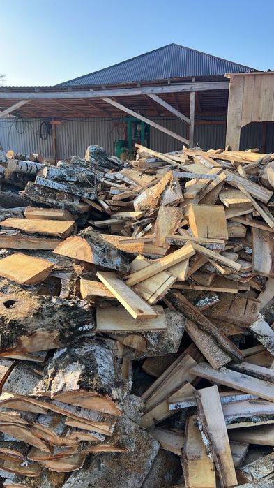 Продам дрова чурками , колотые , обрезки