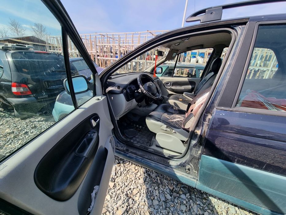 Dezmembrari  Renault SCENIC RX4  2000  > 2003