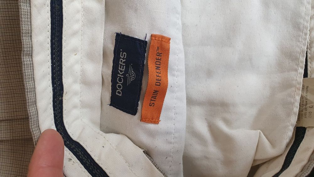 Брюки Dockers бежевые