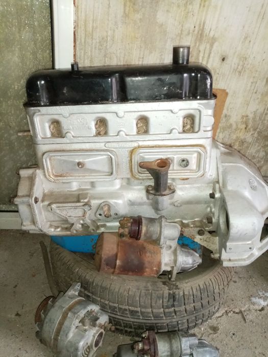 Запчасти на Газ 21