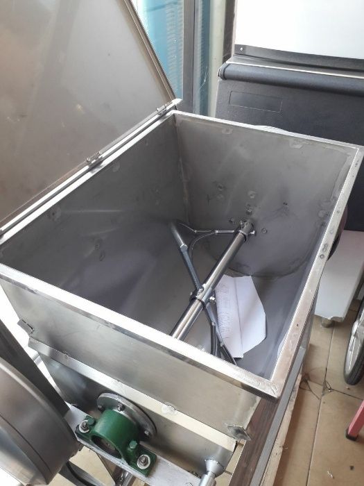 Тестомес " бункер " на 40-50кг муки (hamir / xamir qorgich)