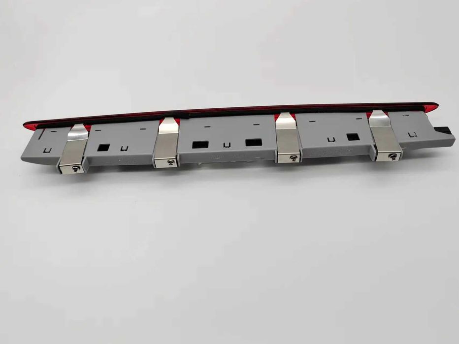 Диоден LED Трети Стоп Трета Светлина Mercedes ML W164 Мерцедес МЛ В164