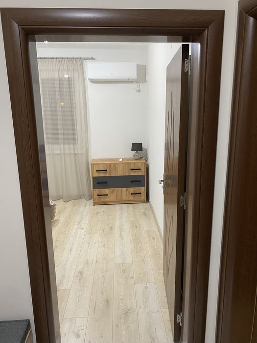 Продава се Двустаен апартамент в Плевен, Идеален център - 55 кв.м за 1132 €/кв.м - Снимка #1