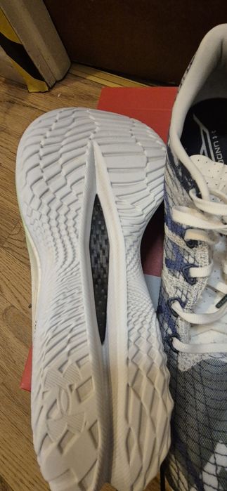 Маратонки Under Armour  VELOCITI ELITE 2 -45.5 н.