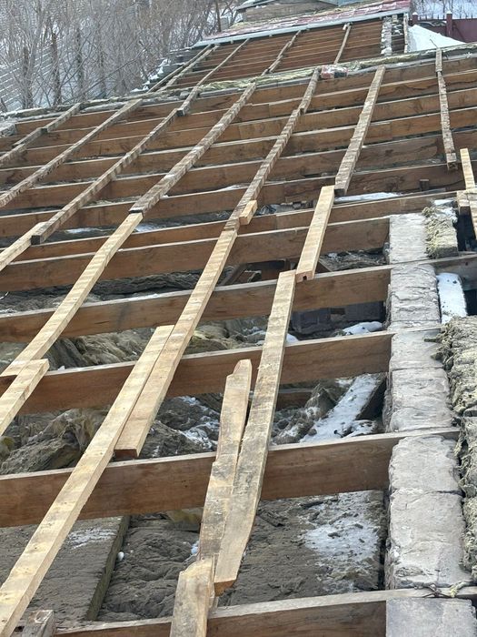 Балки дерева строительные