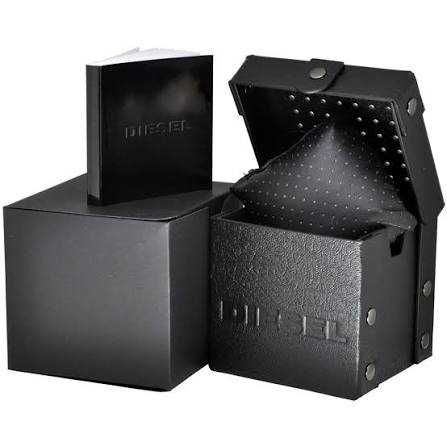 Часовник Diesel Mega Chief DZ4548