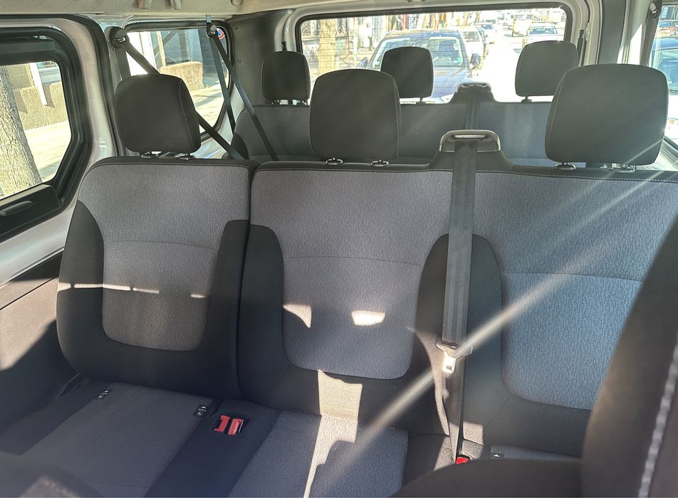 Пътнически бус под наем -110лв./ 56,24€