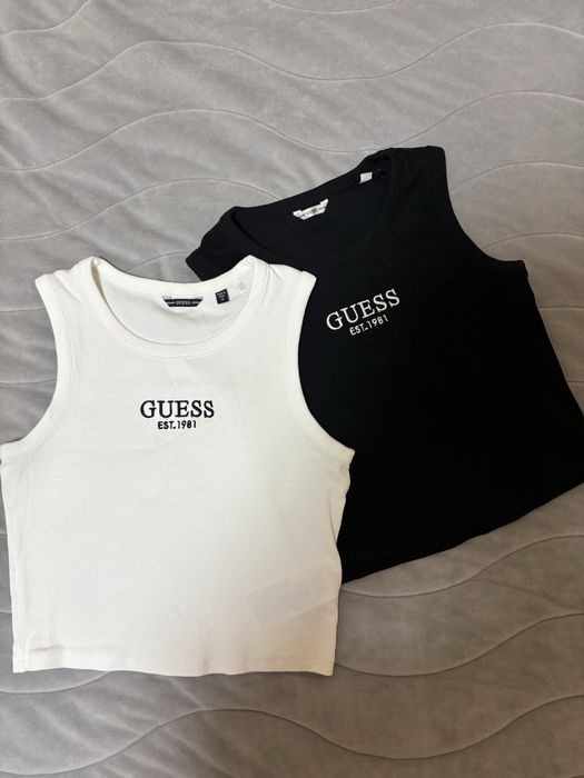Потничета Guess.