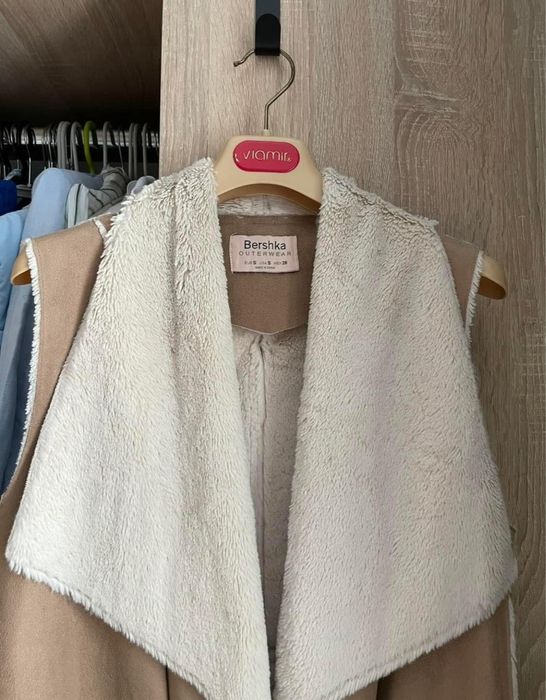 Vand vesta Bershka marimea S