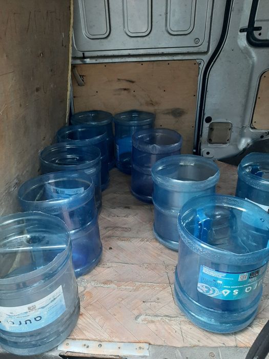 Под рассаду галоны пластиковые