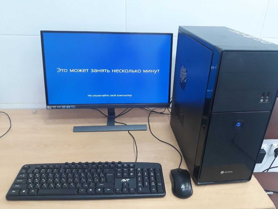 Продается компьютерный комплект
