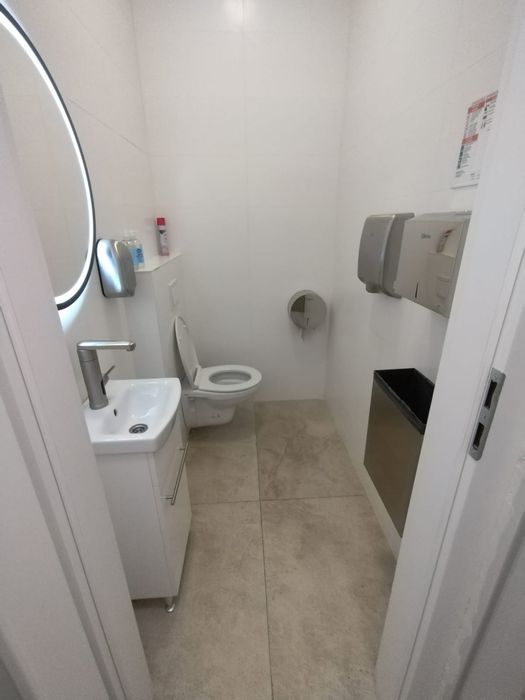 Restaurant de vanzare complet utilat si echipat 18500E Centru Ienăchiță Accept Schimburi
