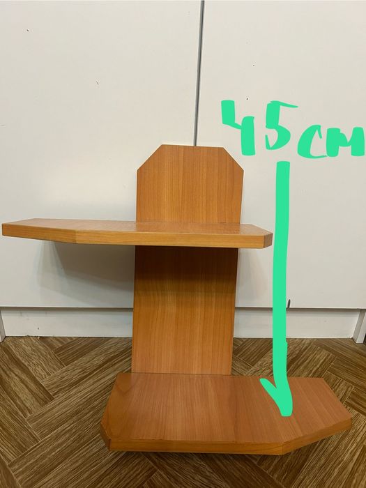 Навесная полка деревянная