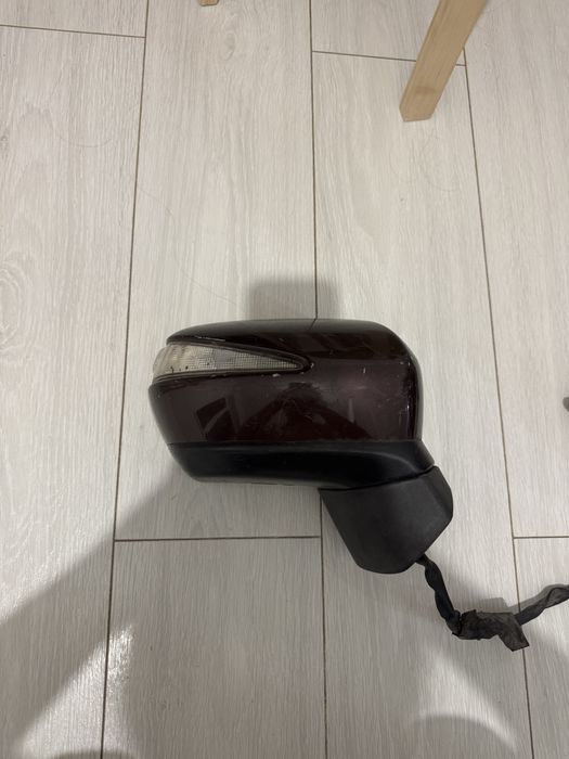 Правое зеркало Honda civic 5d