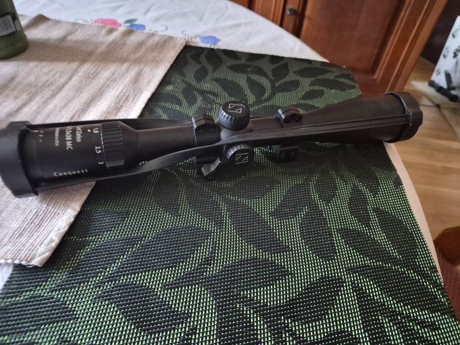 Vand luneta zeiss conquest 1,8x5,5x32 2 cu montura,rapida leupold