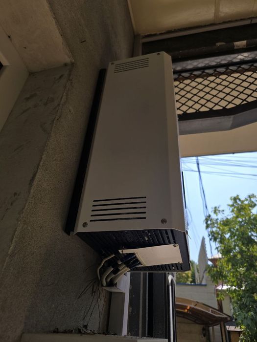Стабилизатор напряжения SKAT ST-30000 LED/30 кВА