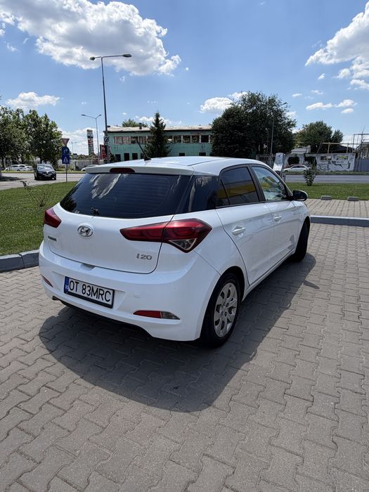 HYUNDAI i20 2015 — imagine 5