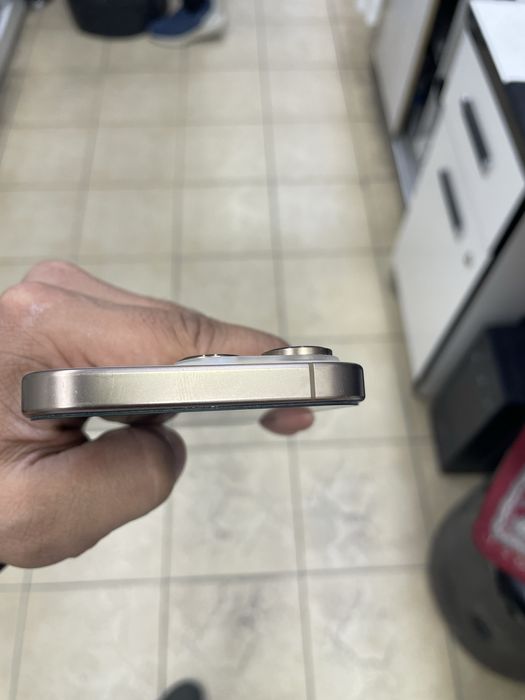 Iphone 16 pro xotiras 512