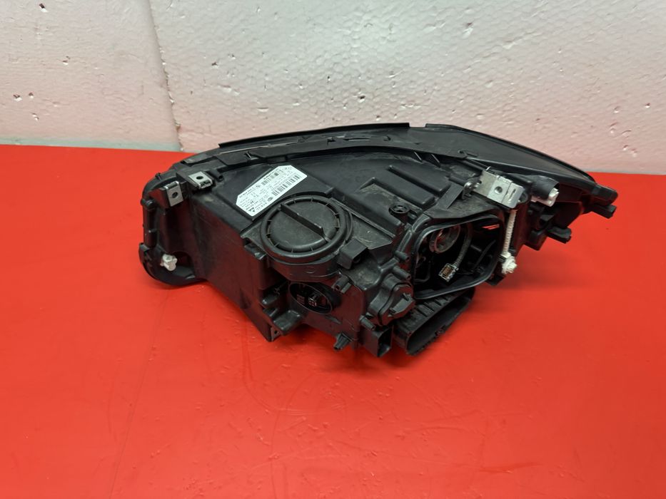 Far bmw F10 F11 xenon adaptive LCI 2013-2016 dreapta