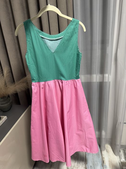 Елегантни рокли в размер 36(S) 10лв за брой