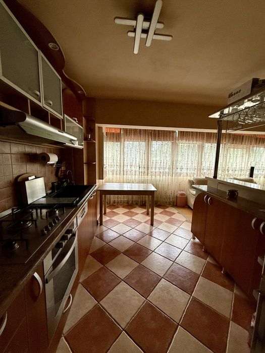 Apartament 3 camere, decomandat, ultracentral