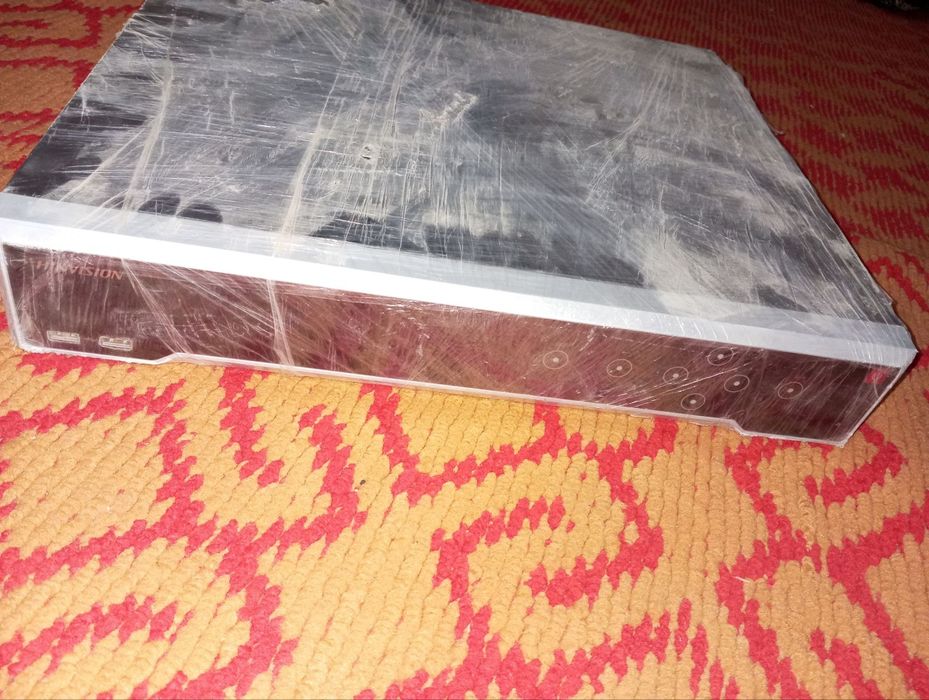 Hikvision NVR DS-7764NI-I4 sotiladi.